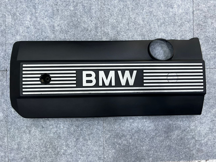 کاور موتور انجین BMW M54 E60