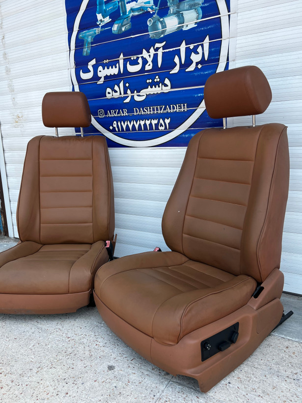 صندلی برقی پورشه کاین